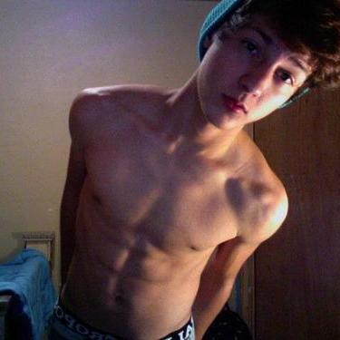 hey!.. thannx for following and subscribe to http://t.co/wPWK6ahwtk and i will sub you back and follow :)