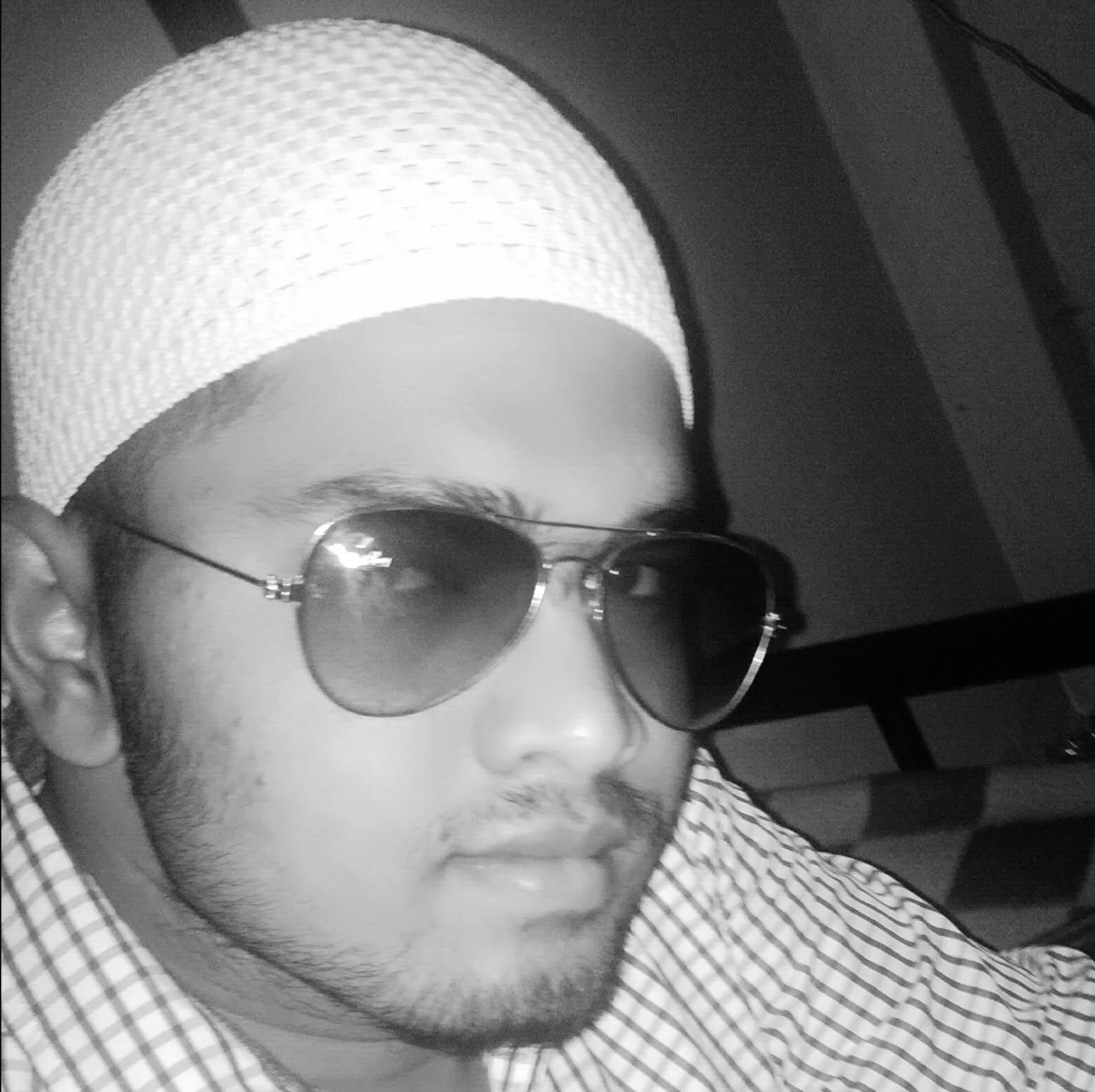 smdnadeem880's profile picture. 