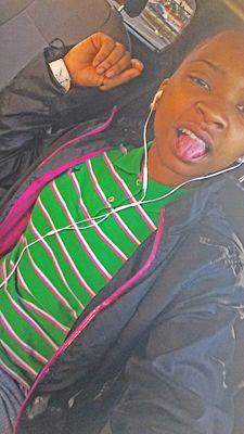 RrR  I love fat hoes . F O L L O W - F O L L O W Back . Rest Easy Bsf .  GEMINI ♊