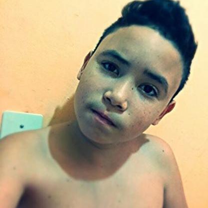 Sou Youtuber XD  http://t.co/840YVw0XSY    SE INSCREVA !