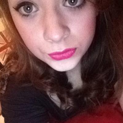 AbigailSarson's profile picture. My names abi i live in the uk :') i like lots of diffrent bands and yeah, i'll follow you back