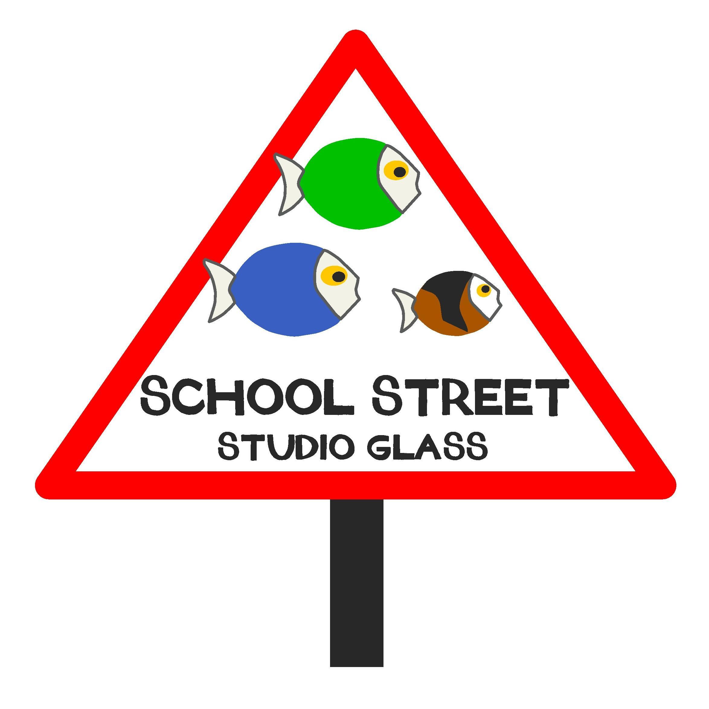 Fused glass creations -- giftware, tableware and fun stuff. Retail, wholesale, and DIY workshops for all ages.