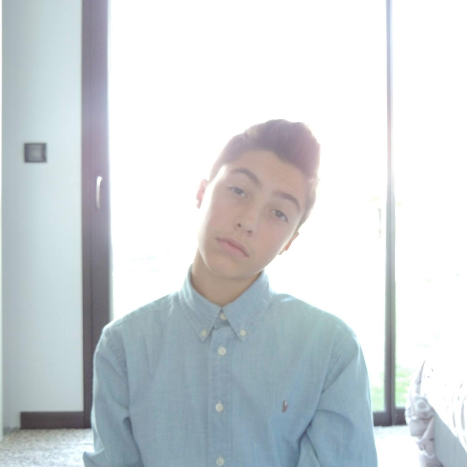 alexptmbr's profile picture. boy