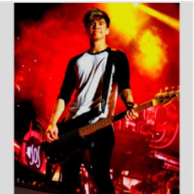 free follow from @littleamnesia_