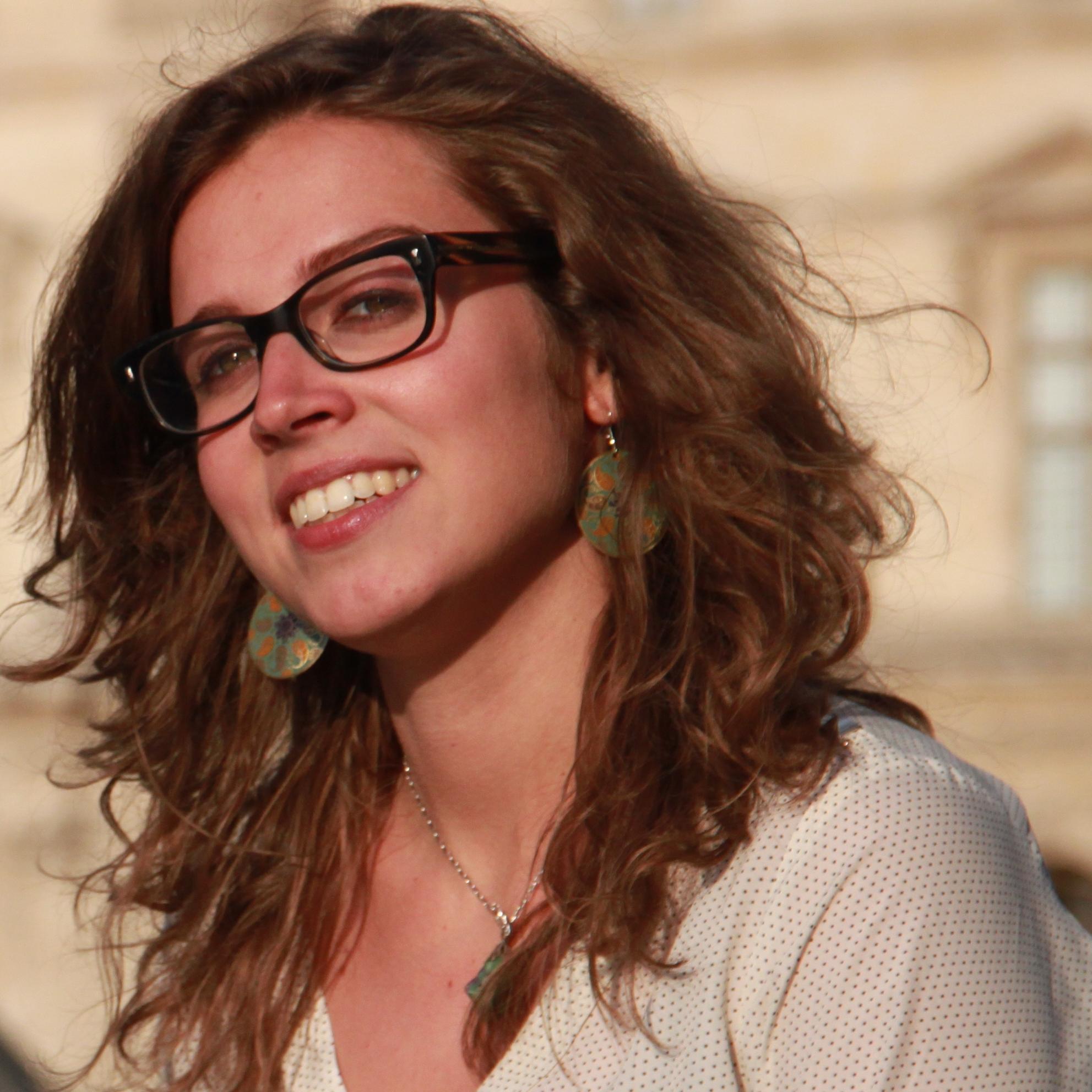 Co-founder @bubbleglobe_fr. In love with #ConsoCollab, #startup and #etourism