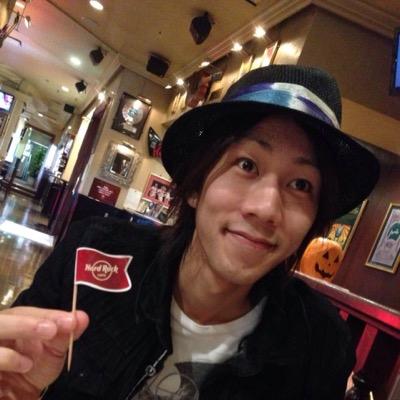 0sy1013b78c137g's profile picture. レテイシア、小栗栖ゆかりさん、THE BALLADでベース弾かせてもらってます。普段は作業服着て、家の部品をなんやかんやしてます。宜しくお願いします。