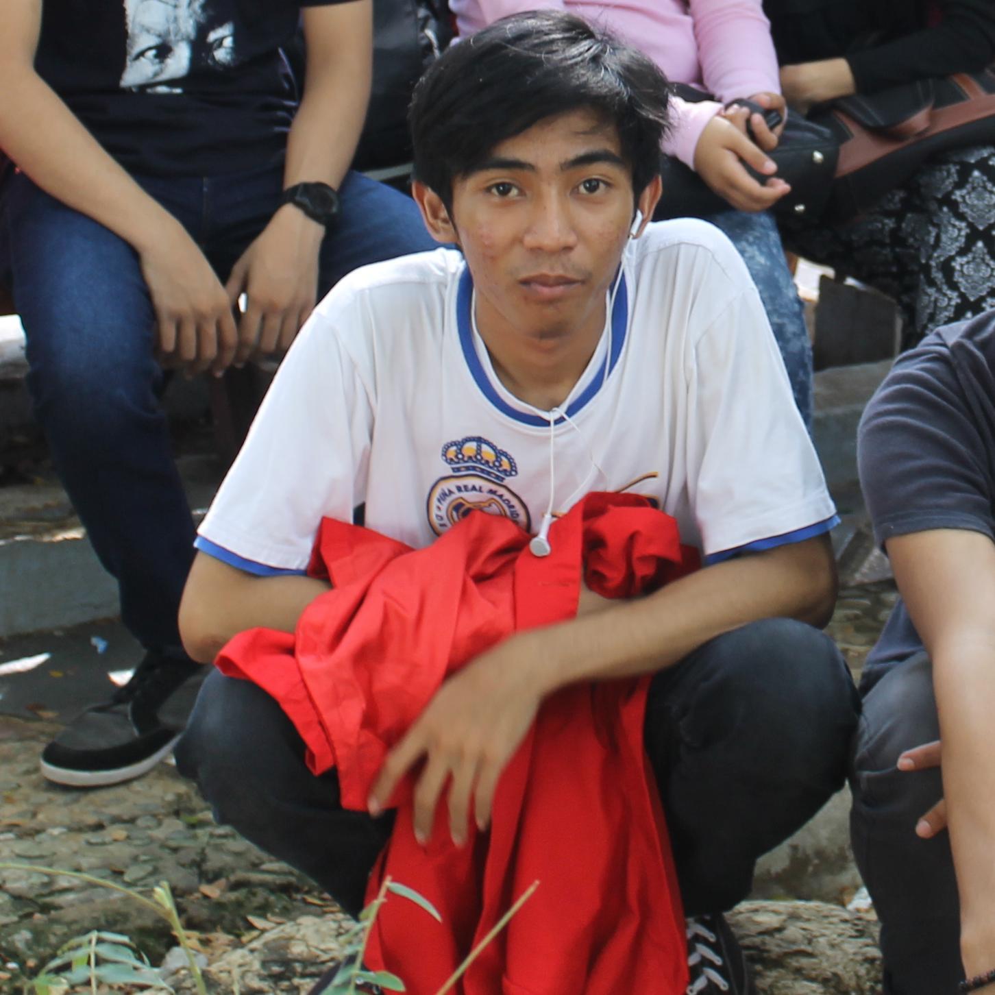 Animal Husbandry at Hasanuddin University 13 |Member of  @Madridista_mks |@GarethBale11