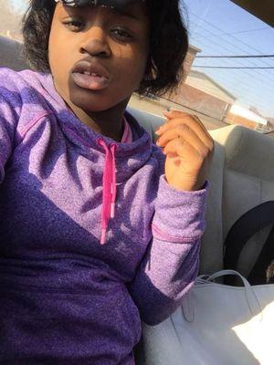 Jaeelliinn_'s profile picture. these hoes couldn't test me even if they name was pop quiz