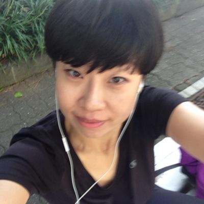 pinkpoonsoo's profile picture. 영어로 먹고살고 요리하기 무지좋아하고 애니십덕후임을 당당히 밝히는 푼수 오십아짐 english /cooking/comics