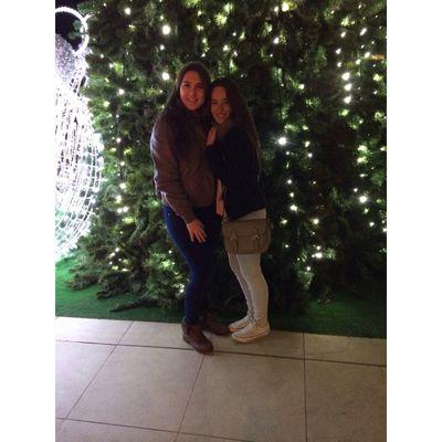 16.Sonreír como estilo de vida. Disfrutanto cada momento como si fuera el último. ¿Teniendo a mis chicas, quién necesita más?