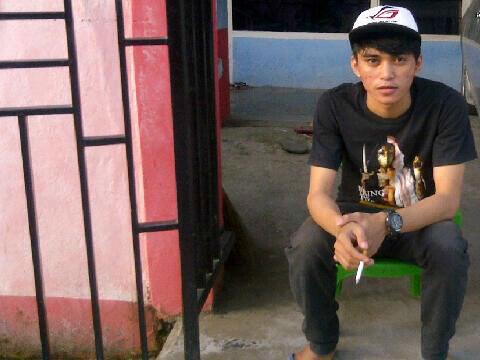 akbaralesana's profile picture. @Alesana @Chelseafc_Indo | Don't judge my self if you don't know about me | Pin : 28F7584E | Naima Eda♥ | #KTBFFH