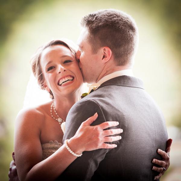 JoePylePhoto's profile picture. Estes Park Weddings is @joe_pyle on Twitter. Follow for everything photography related.