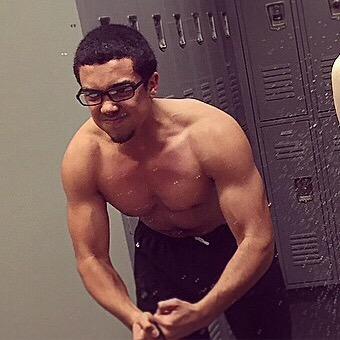 Im a 16 year old natural weight lifter. The gym is my life. Trying to promote my youtube channel. check me out at Mr. teenmuscles