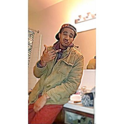 Tr3_thehardway's profile picture. #LOE Blood makes you related, Loyalty makes you Family  play ya cards rite or a nigga wont deal witcha