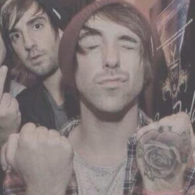 follow main acc. @maydaygaskarth