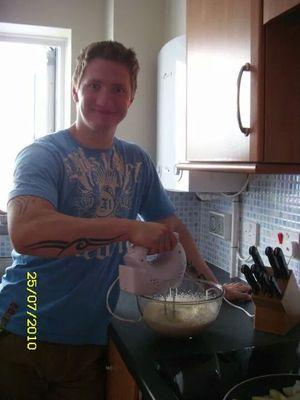 RHacker2014's profile picture. Strength and conditioning enthusiast, Rugby, Judo, Muay Thai participant and MMA enthusiast. Husband,  father, lovable rogue.