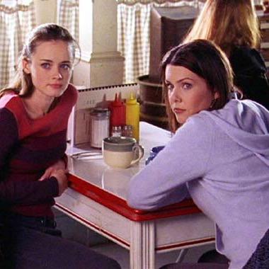 for anyone who has been touched by the amazing work of Lauren Graham and Alexis Bledel on Gilmore Girls I will follow all back suggestions are always welcome❤️