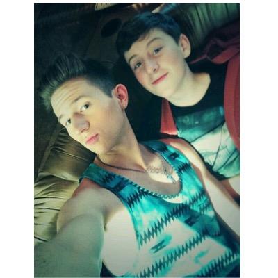 follow @trxyeconnor for a ricky and trev dm :)