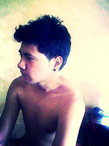 Sin darme cuenta, ya me esta abrazando esta locura la que me hace perder la cabeza, la que me hace ver todo distinto! :')