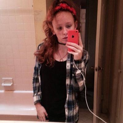 acutedm's profile picture. i wanna make people smile