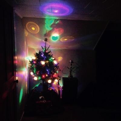 rayneedaybaybee's profile picture. so many fucks given.