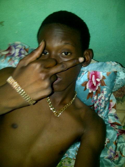 True artist from charlemont high....look out for ma next sketch - seasons.