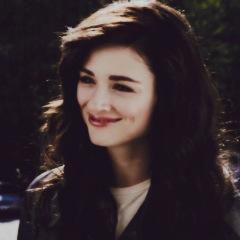 BookDeBianca's profile picture. »Tell Nico I'm sorry« Ángel Blanco × Hermana de Nico × Hija de Hades. ↣Cazadora de Artemisa↢