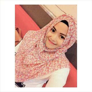 Helen_woody's profile picture. From good things, I've learned to be a thankful person. From bad things, I've learned to be a strong person