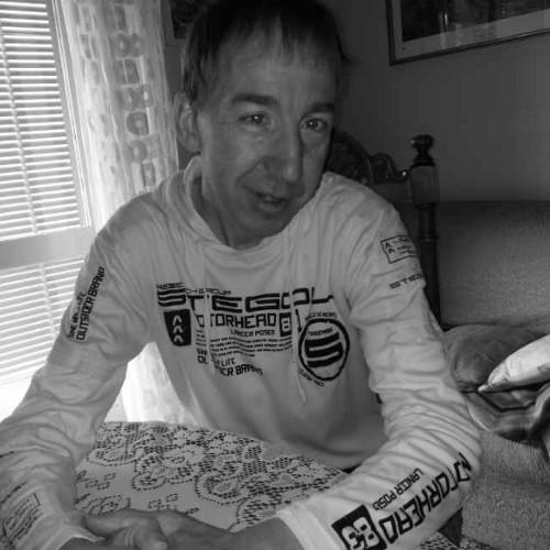 simoneg03268798's profile picture. Sono dissocuoato grazie governo  Renzi