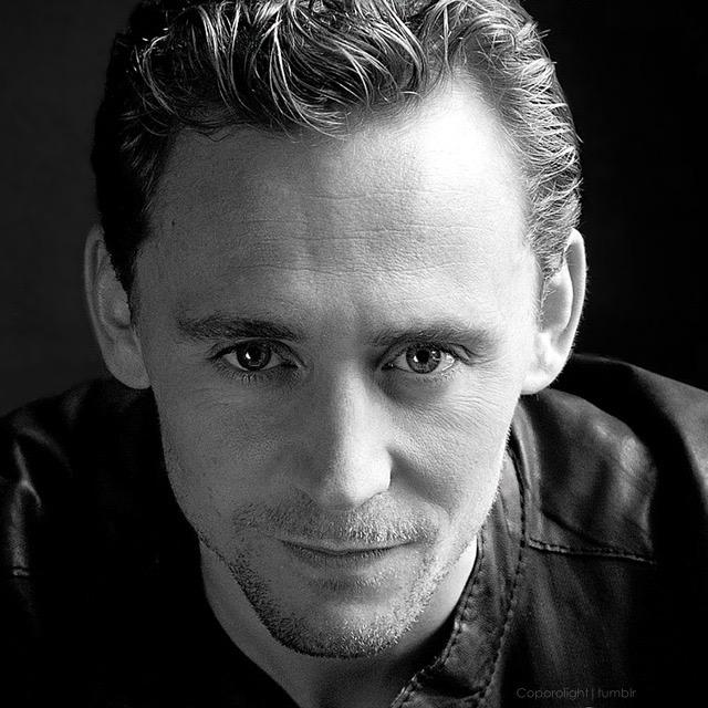 Actor, Dancer, Prancer, Loon. V1: Loving my King and God @Loki_is_Back V2: #Single | #RP [18+] #Tomki #Hiddlesworth