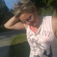 Maja Roch (@majaroch) Twitter profile photo