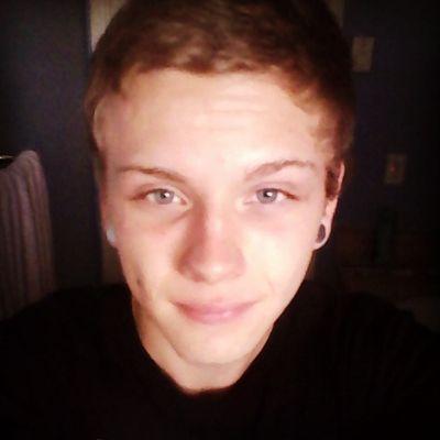 My name is Angelo (you can call me jello), i live in colorado and im 16 years old, The day i was born is December 30 1997. Follow me :)