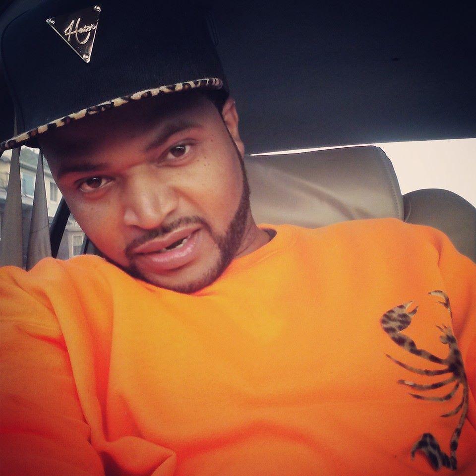 87spef's profile picture. Spef on the move currently plottin on some musik movez trying to network coast2coast alotta DOPE musik out itz upp to the DJ'z to push off first.