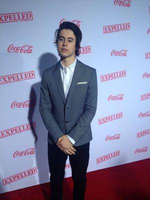 Please Follow Me Nashty  I Love You , You're Amazing Amo todo de ti Baby
