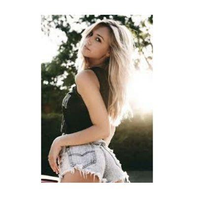 Hey im Alexis but you can call me Alex if you'd like. :)