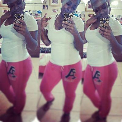 ieathecookiebox's profile picture. 