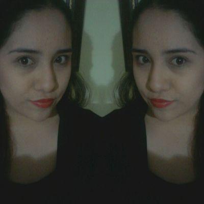 Una pequeña llego un dia a mi vida y apartir de ese dia mi vida cambio..i love you
