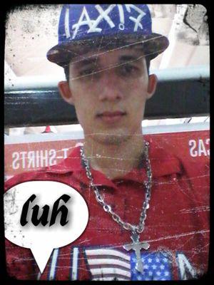 otaviio100's profile picture. 