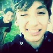 La mejor parte de ser adolescente es arruinar las cosas :)