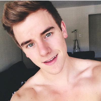free follow from @crazy4joeyg!