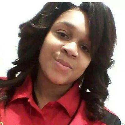 Ed'drianna's Mommiee 
Full Timee Mother 
I  My Followers
I Can't Compete W/Otha Females
New To Twitter B Patient 
My Daughter Is Everything
