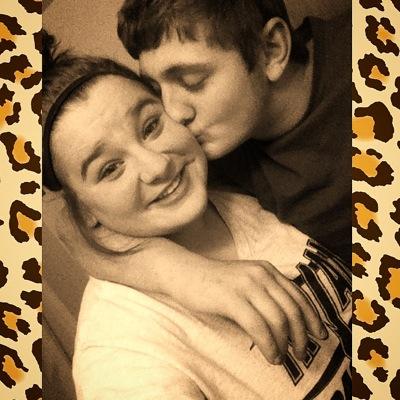 They call me katiee. | Senior @ HHS. | Seventeen.| Happily Taken.|