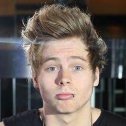 O primeiro fã-site sobre Luke Hemmings no Brasil!