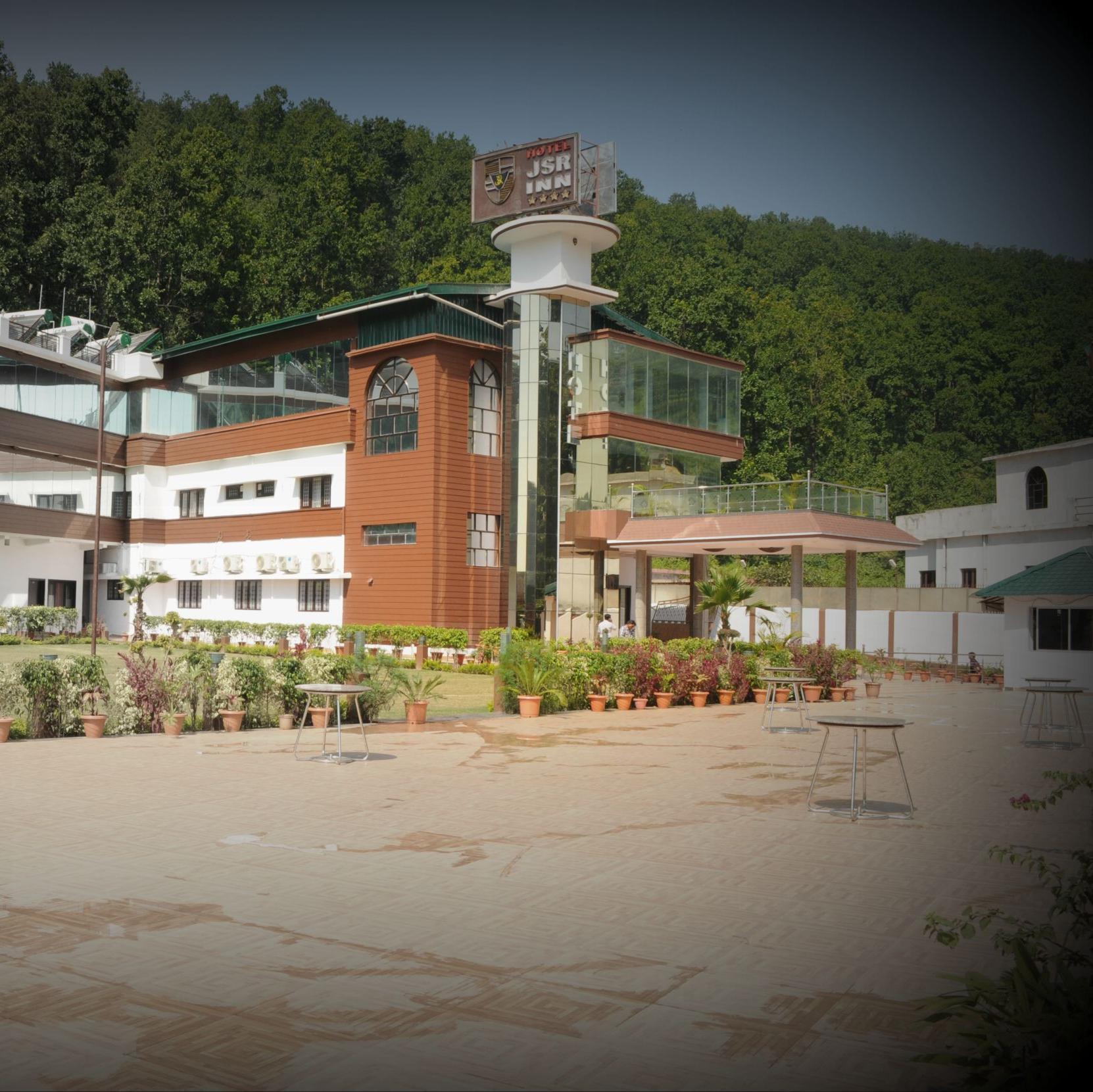 Amidst natural beauty and surrounded by green pastures JSR is soon to open a 4 star hotel, a majestic place with comfortable rooms.
