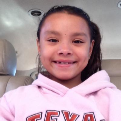 AthziryVillalva's profile picture. 