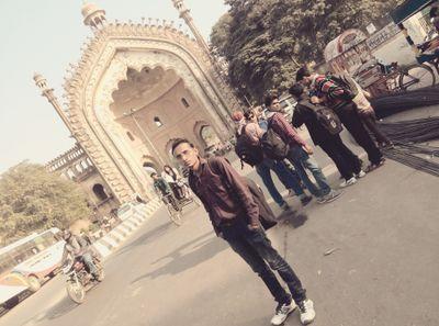 I am a student .
I want to do some thing spcl in my life . 
I always try to learn new about the cyber world.