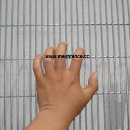 Wire mesh fence Manufacturer