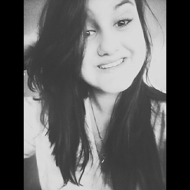 ∞ Tenho namorado, @renanfonseca13 ∞ 
 Believe in me. ♡