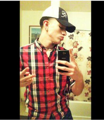 Roccky_10's profile picture. 