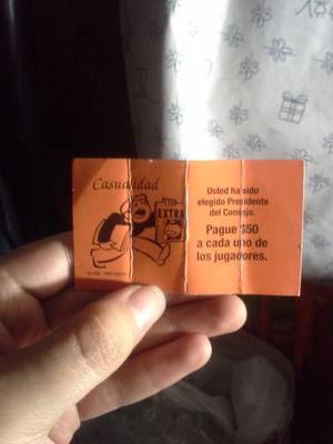 La música y el arte convierten mi alrededor en un estereograma...